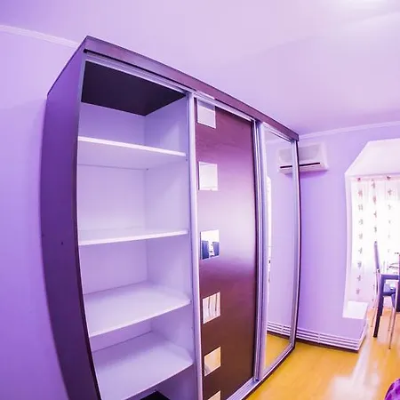 Studio Lux City Park Mall Eden *